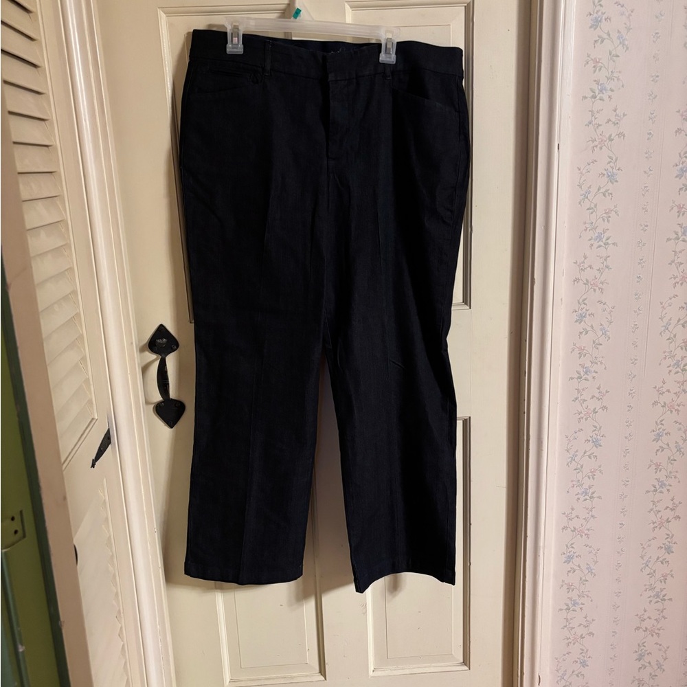 Women’s Jean-like Pants / Trousrs